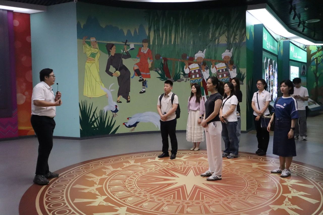 北投能源集团组织开展“弘扬民族精神 凝聚奋进力量”铸牢中华民族共同体意识主题教育