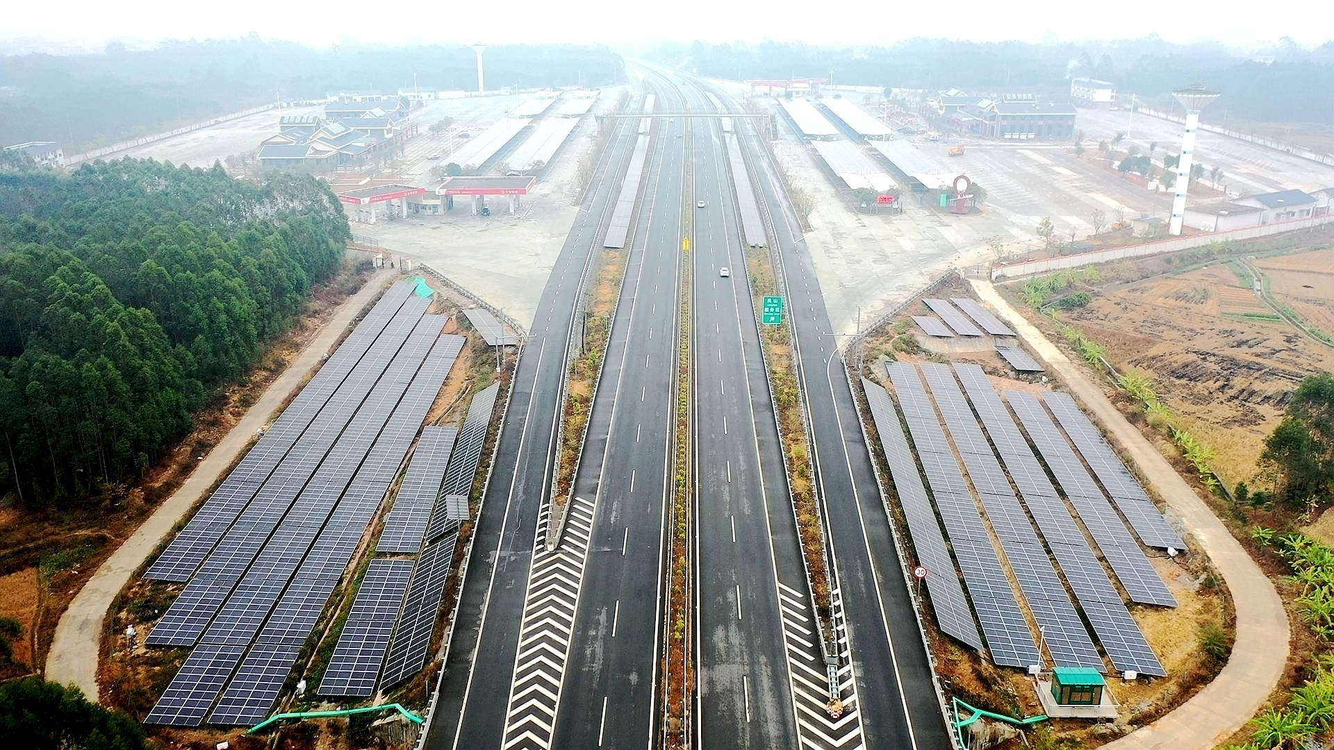 3.大浦高速交能融合示范项目.png 3.大浦高速交能融合示范项目.png